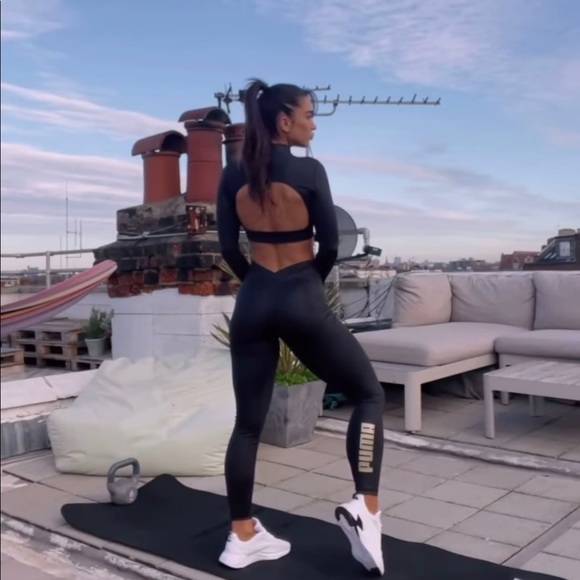 Puma Open Back Top - Picture 5 of 10